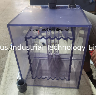 100mm X140mm X195mm Small Transparent PVC Tanks With  Lid For Laboratory